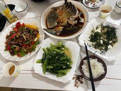-煲来饱去冷水鱼