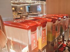 -牛YO寿喜烧·铁板烧和牛火锅自助(市府恒隆店)