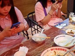 -怪噜范·老贵阳街头名小吃(鸿通城店)