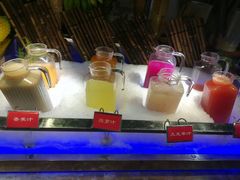 鲜榨果汁-大漠风烤肉火锅自助餐厅(鹰展店)
