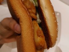 新奥尔良烤鸡腿堡-肯德基(合肥站店)