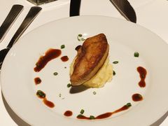 香煎鹅肝-茹丝葵经典牛排馆(上海外滩店)