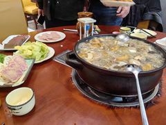 -菌之家·专业纯野生菌火锅·特色炒菌