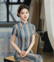 -租旗袍租礼服馆