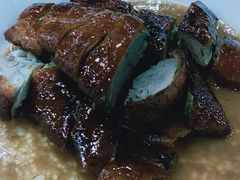 -鹏城人家海鲜酒家·23年老字号(较场尾店)