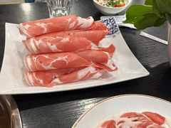 -楼外楼大刀肉传统火锅居(幸福街店)