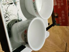 -吴越荣记苏州菜·松鼠桂鱼100%活鱼现做(斜塘老街店)