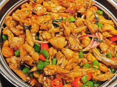 青椒紫苏味-蛙小侠·沸腾砂锅(南山欢乐颂店)
