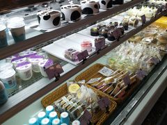 -万利隆·活力烘焙(人民路店)