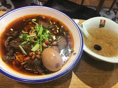 牛肉面-车沾巷·重庆老味豌杂面