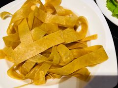 -一尊皇牛(丽彩万达店)