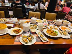 -四海一家自助餐(益田假日广场店)