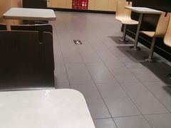 -麦当劳(东直门外大街店)
