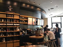 -星巴克臻选(成都来福士店)