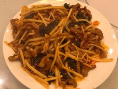 鱼香肉丝-常赢三兄弟·清真涮肉·清真炒菜(朝阳新城店)