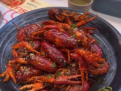 招牌油焖大虾-肥肥虾庄·金牌油焖大虾(汉街SKP店)