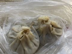 -严氏重油烧麦(民权路店)