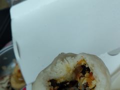 胡萝卜素包-草包包子铺(宽厚里店)