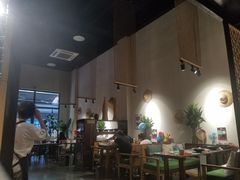 大堂-八月美食小馆(银泰城总店)