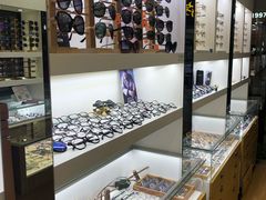-广州宝岛眼镜武汉和光眼镜市场西区店