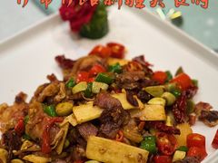 -伊带伊路新疆美食府(呼家楼店)