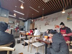 大堂-忆碗面(华新街店)