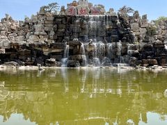 -雪山彩虹谷景区