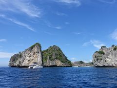 Koh&nbsp;Haa&nbsp;&nbsp;此次泰国游最惊喜的一个地方，去Rok岛浮潜一定要加上的一个潜水点-洛克岛