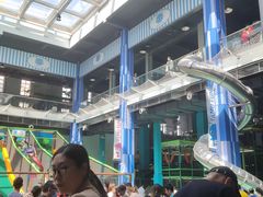 -蒙特利亲子乐园