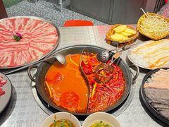 -朱光玉火锅馆(龙阳广场店)