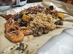 -老东镇啤酒屋海鲜加工·蒸汽海鲜·海鲜烧烤(台东店)