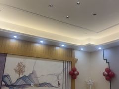 -香山湖家家宴(中山陵店)