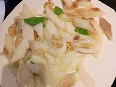 -老牌坊鲁菜名店(美莲广场店)