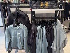 -UNDER ARMOUR(新燕莎奥莱店)