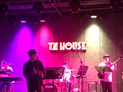 -TZ House音乐现场(茅台店)