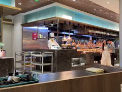 -金马门国际美食百汇(珞喻路店)