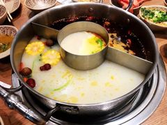 -江小渔鲜鱼火锅(冠亚星城店)