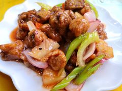 菠萝炒肉排-汤氏美食台山水步特色黄鳝饭(龙津东路店)