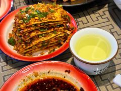 折耳根千层-新繁老號豌豆汤饭店·江湖菜(宝光寺店)