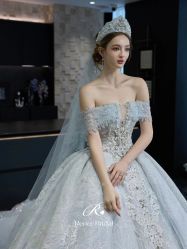 点击看大图 -Renee芮亦婚纱