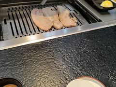 -臻牛烤肉