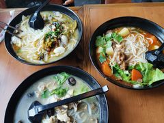 -老妈米线(港龙店)