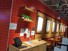 -霸蛮湖南菜·牛肉粉(荣京西街店)