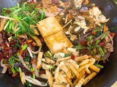 -原三角花园曾记烙锅