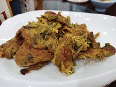 香椿头炒鸡蛋-耿福兴(凤凰美食街店)