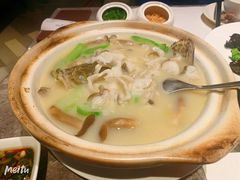 -港丽餐厅(来福士店)