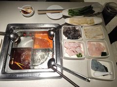 -海底捞火锅(银泰中心店)