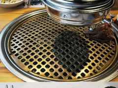 -唯成•韩国炭火烤肉 유성고기