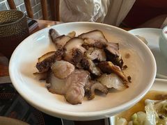 -老鼎万春卤菜(五代传承创始老店)