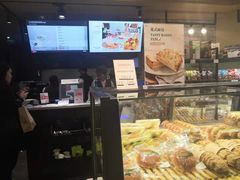面包甜点陈列柜-多乐之日(和平伊势丹店)